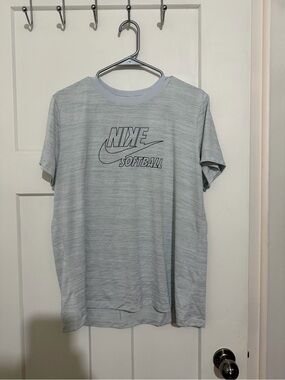 Women’s Nike softball